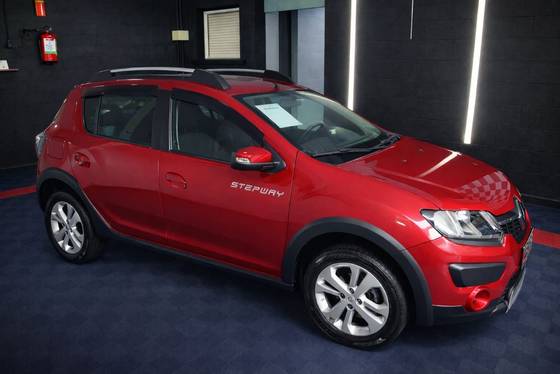 RENAULT SANDERO 1.6 STEPWAY 8V FLEX 4P MANUAL